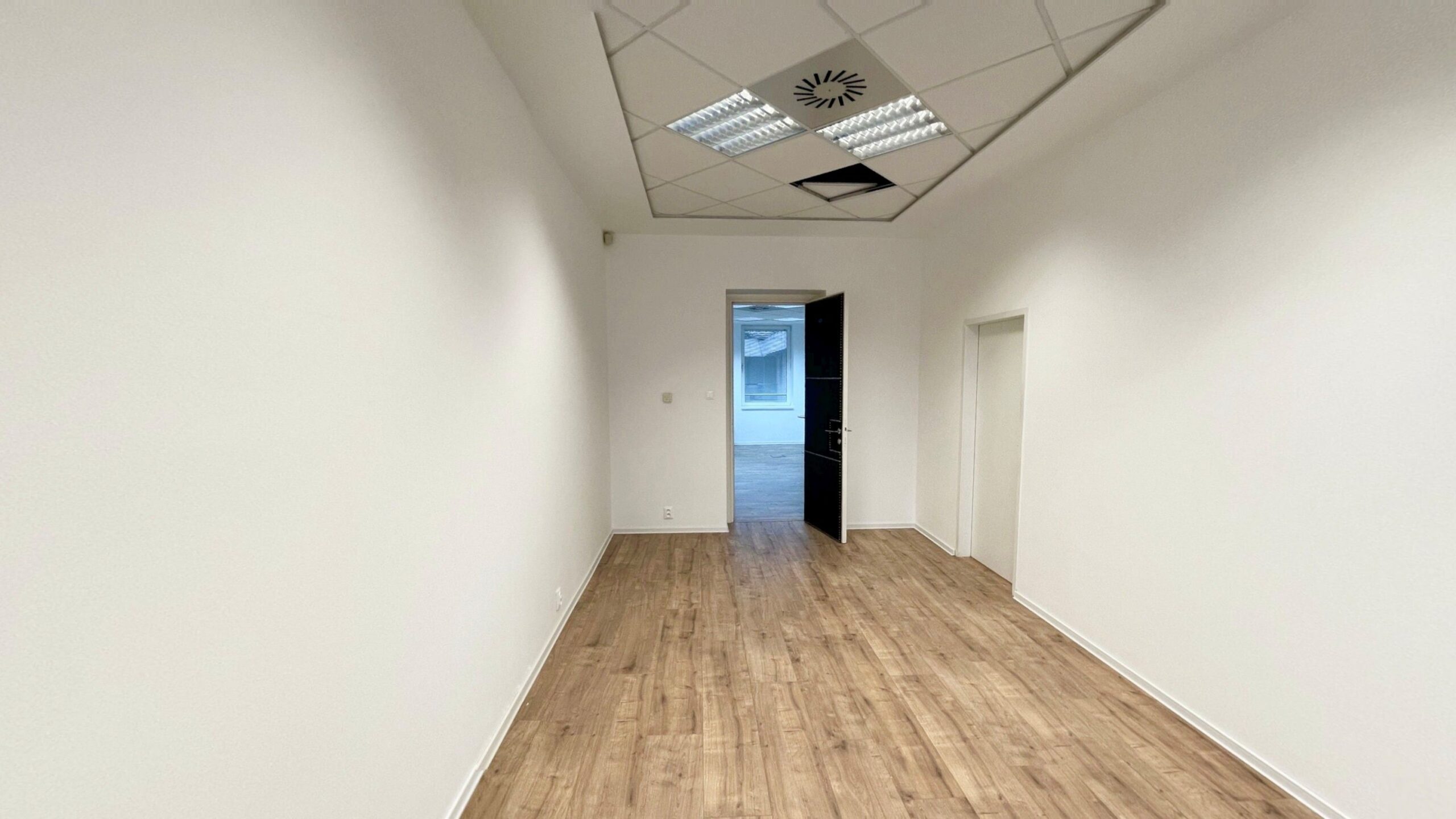 property6a94e31fc4488