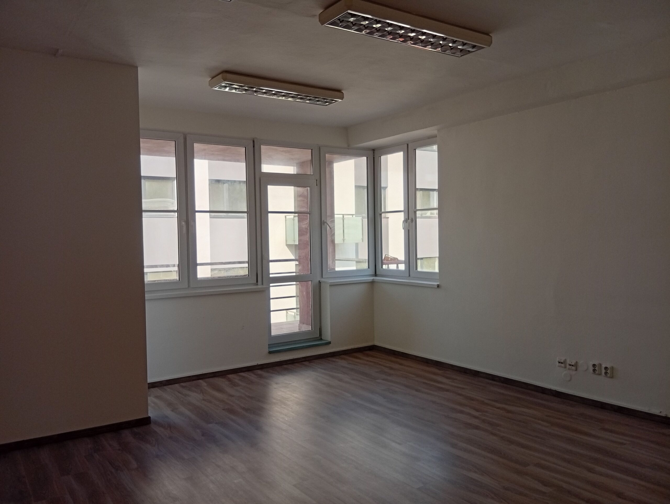 property6a94e39bb2eb8