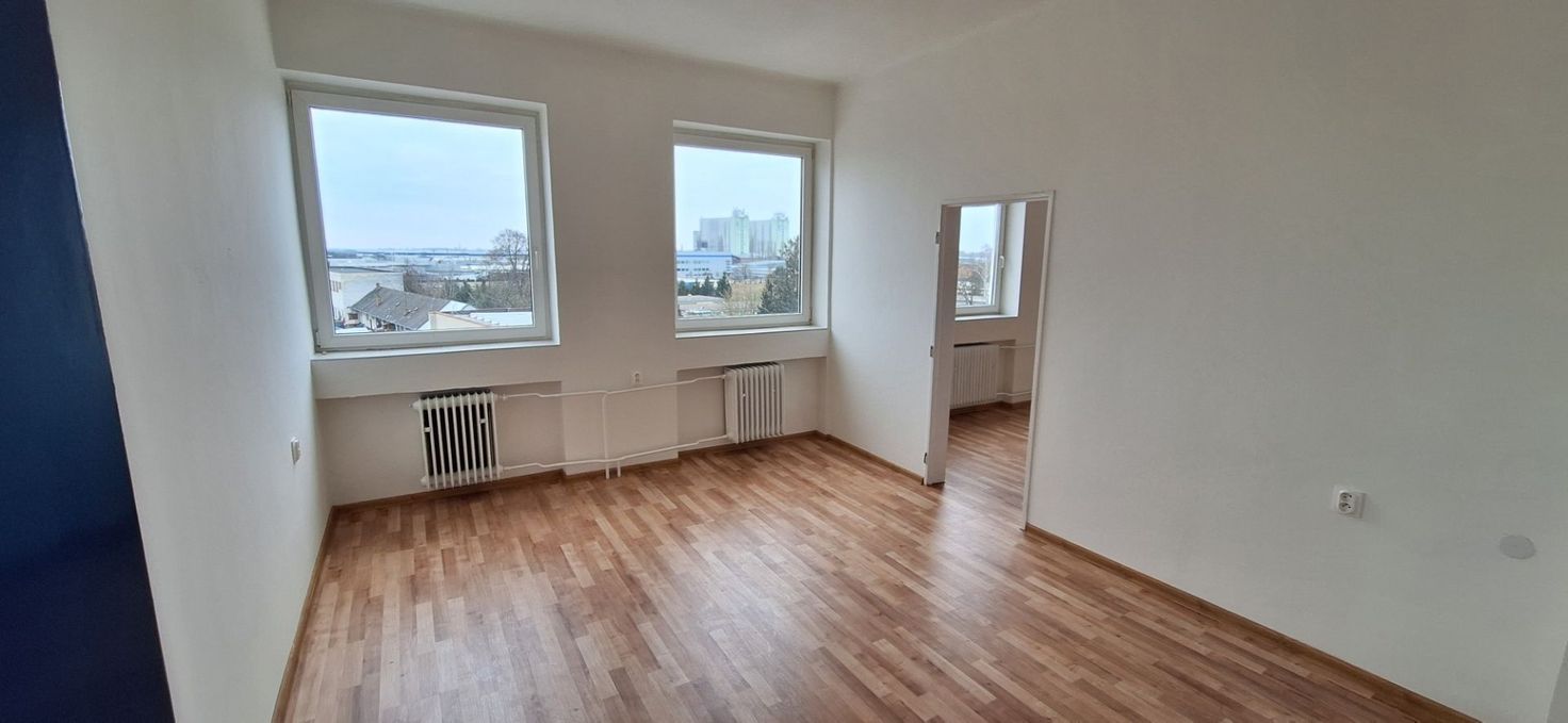 property6a94e3bd576c4