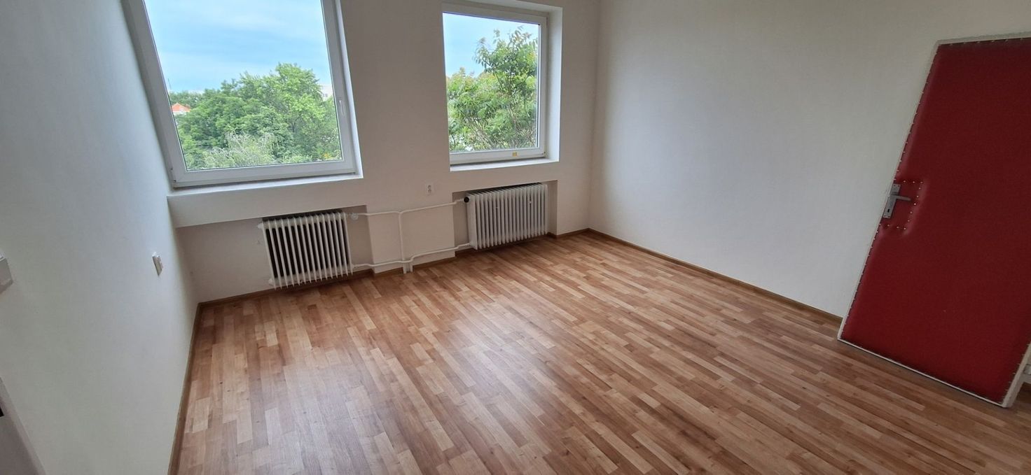 property6a94e3c332202
