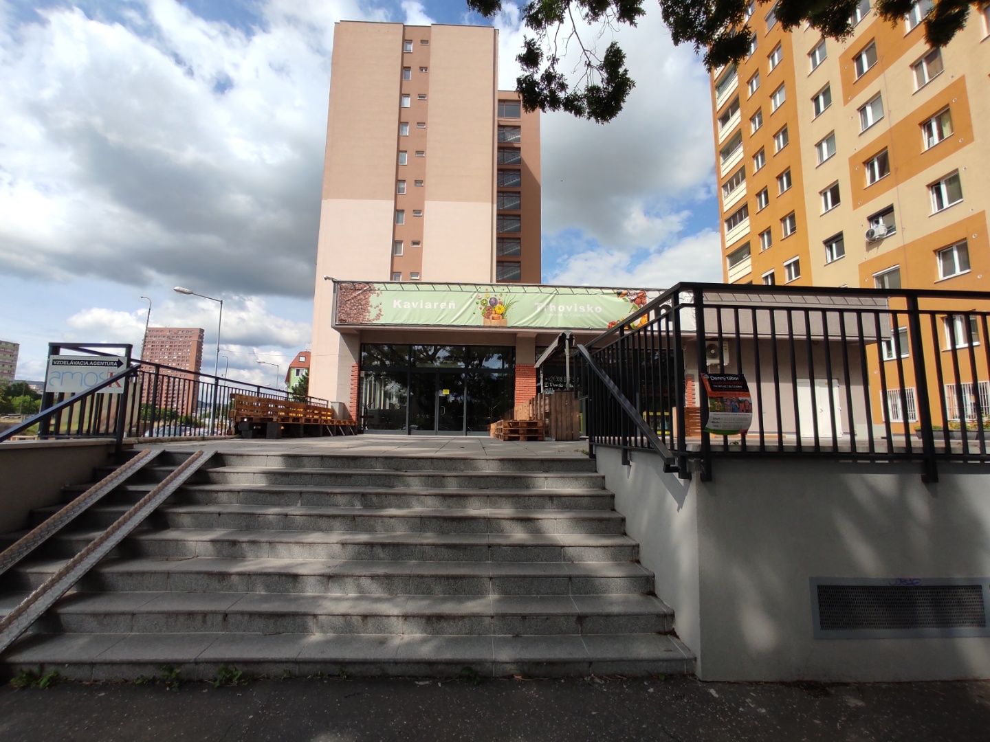 property6a94e46671410